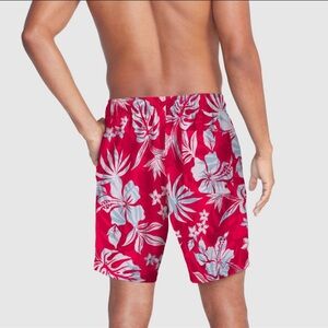 Speedo Men’s 7” Floral Print Swim Shorts
